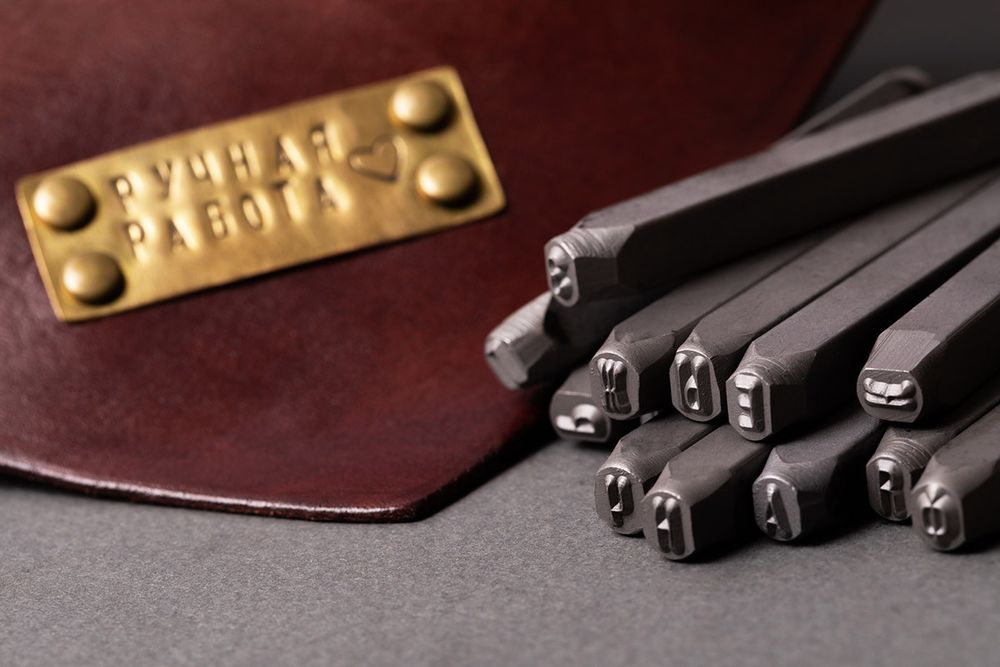 Набор штампов для чеканки по металлу Промысел MT-006 4 мм, русский алфавит