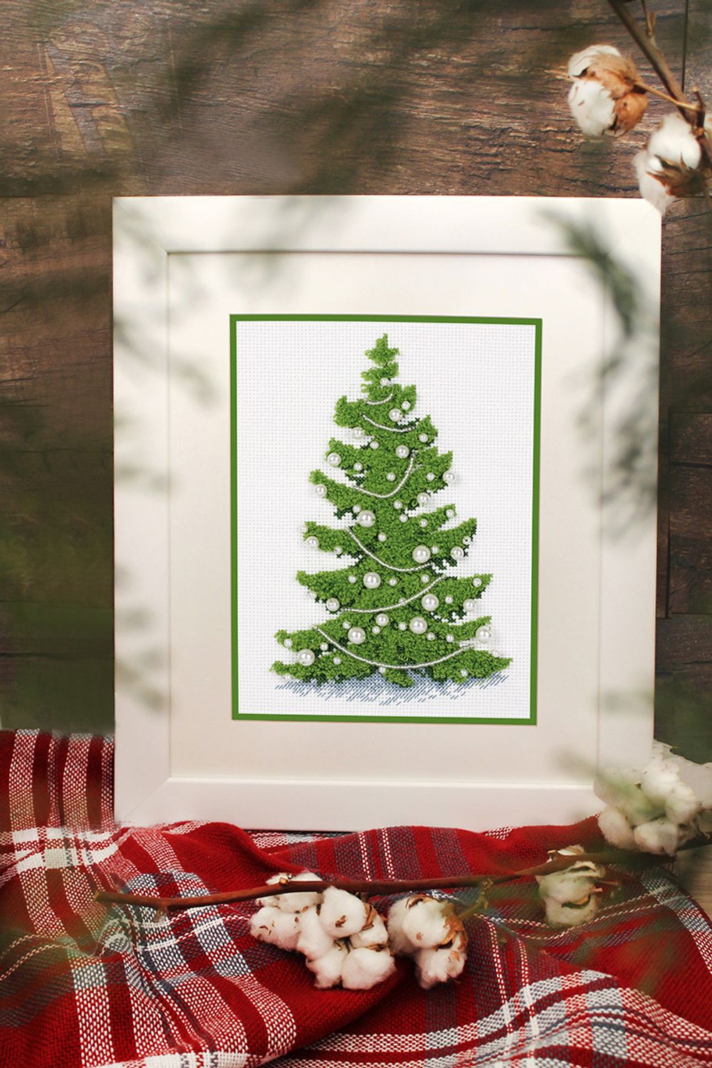 Набор для вышивания нитками Klart, Бархатная ель, 13.5х19.5 см