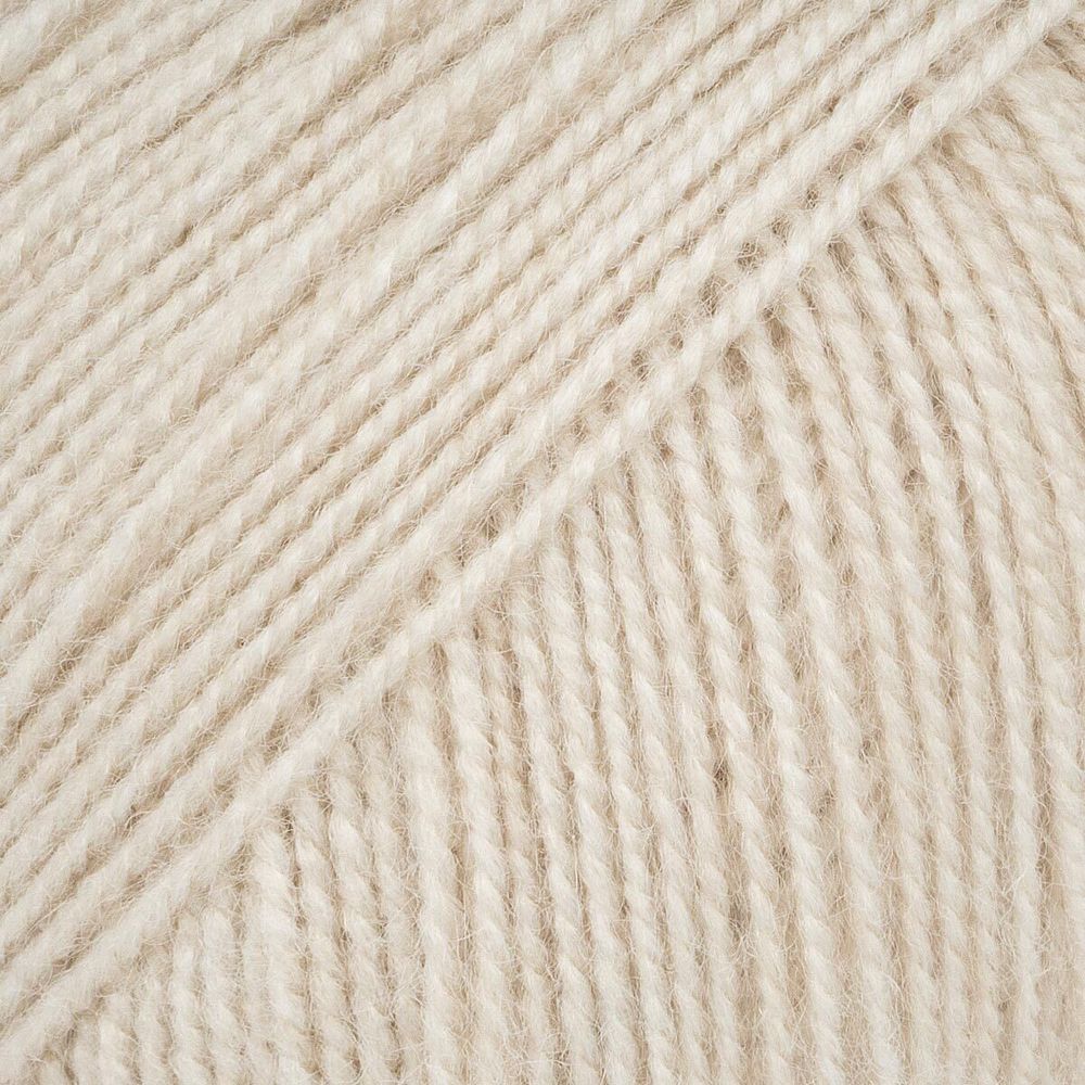 Пряжа Троицкая Пчелка / уп.10 мот. по 100 г, 500 м, 181 жемчуг