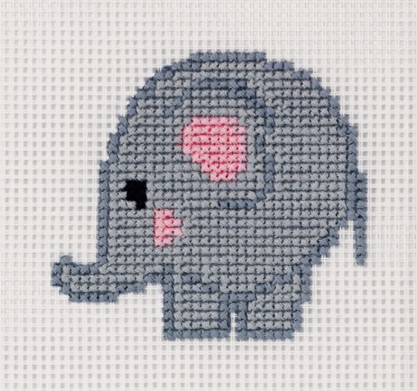 Набор для вышивания нитками Klart, Детские истории. Слонёнок, 11х12 см