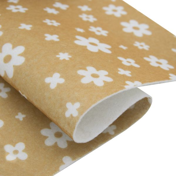 Фетр листовой мягкий с рисунком Цветочки, 1.0 мм, 170гр, 20х27см, 10 шт/упак, Astra&Craft (YF641/AF823 бежевый/телесный)