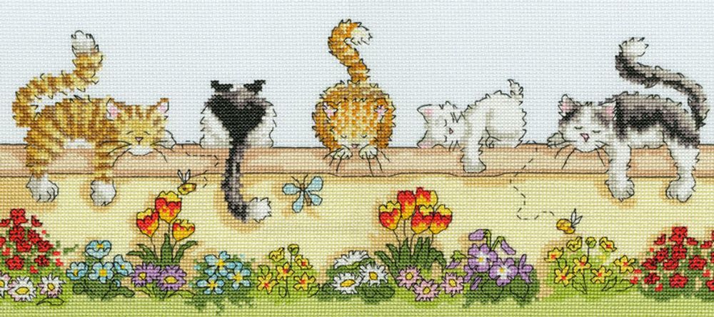 Bothy Threads, Lazy Cats (Ленивые коты), 36х16 см /TOS/