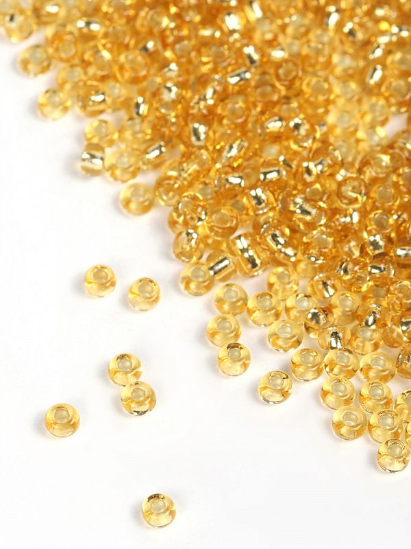 Бисер Preciosa 10/0 (2.3 мм), 50 г, арт. TSL цв. 17020, 331-19001