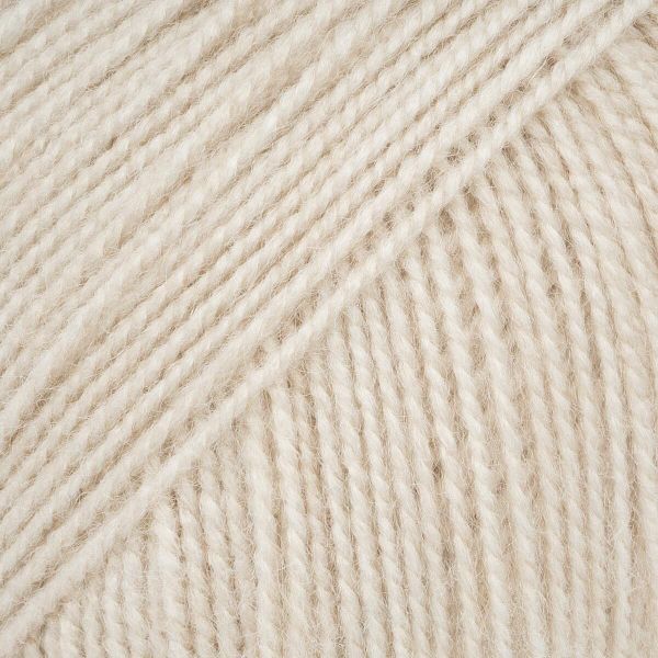 Пряжа Троицкая Пчелка / уп.10 мот. по 100 г, 500 м, 181 жемчуг