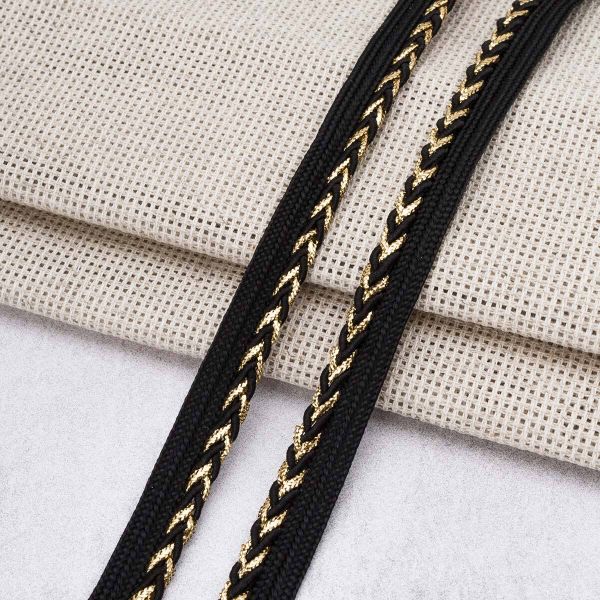 Кант декоративный с люрексом 11 мм / 27.43 метра, 02 черный/золото, 3Al305