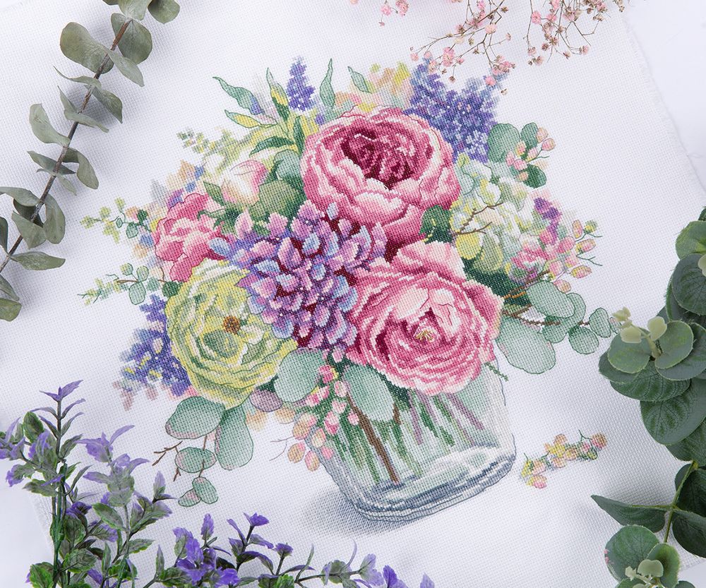 Набор для вышивания нитками Panna, Золотая серия. Букет с пионами, 34.5х32 см