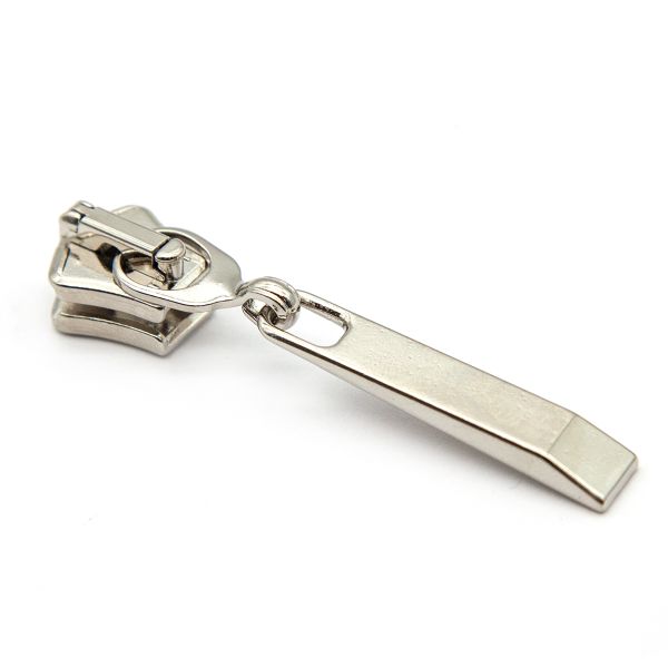 Слайдер (замок) для молнии трактор Arta Т6 (6 мм), никель -F, уп.10 шт, S090321