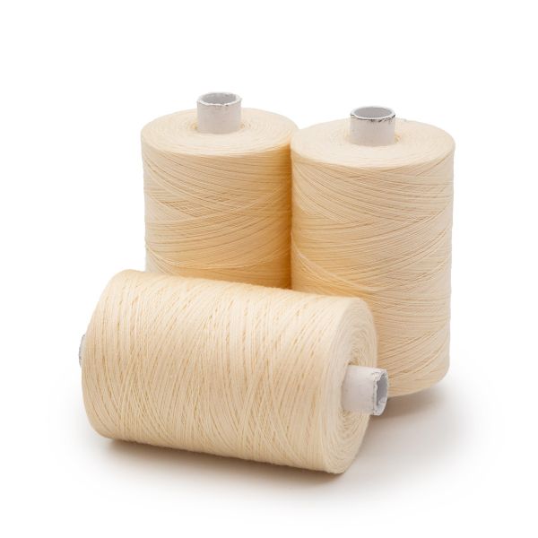 Нитки армированные ПНК им.Кирова 35ЛЛ, 2500 м / 24 кат., 0102 / 002 кремовый