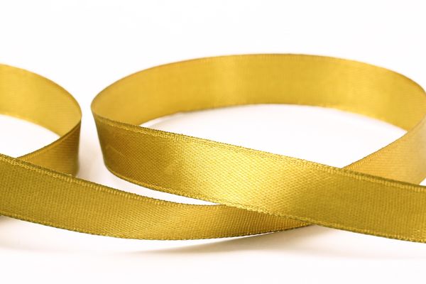 Лента атласная 1-сторонняя 12.0 мм / 33±2 метра, 121 св.охра, Gamma