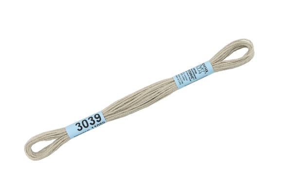 Мулине Gamma 100% хлопок, цв.3039 бл.фисташковый, 24 мотка по 8 метров