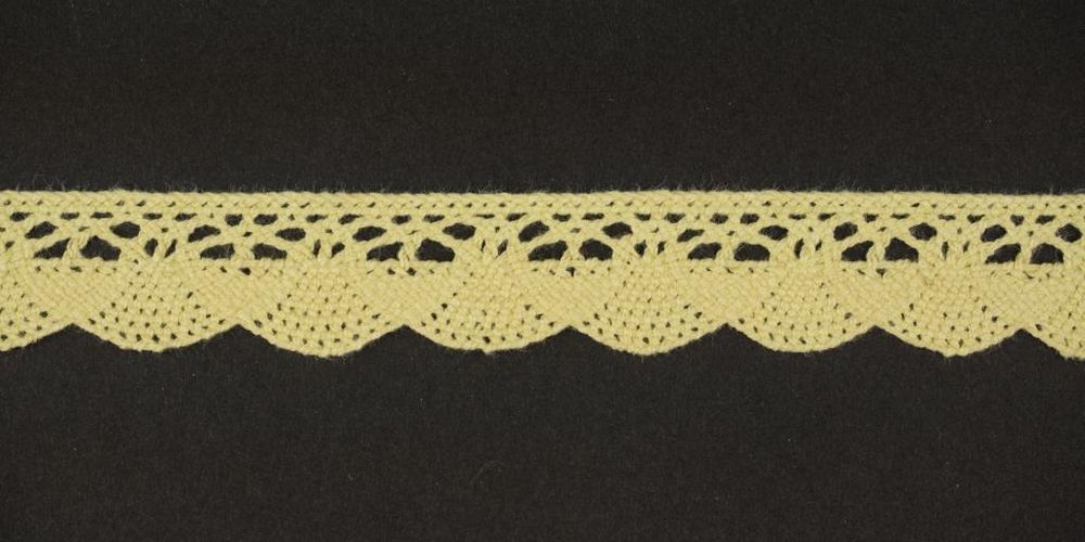 Кружево вязаное (тесьма) 20 мм, цв.св.желтый, Alfa, 25 метров, AF-151-010 Кружево вязаное (тесьма) 20 мм, цв.св.желтый, Alfa, 25 метров, AF-151-010