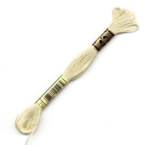 Мулине DMC 117 (712), 12 мотков по 8 метров