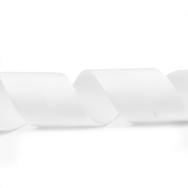 Стропа (ременная лента) 60 мм / 25 метров, толщ. 1.19 мм, [28 г/пог.м], 100% п/п, белый, Gamma С2693Г17