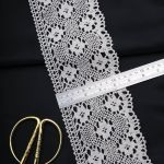 Кружево вязаное (тесьма) широкое 125 мм / 25 метров, хлопок, рис. 125.01.038, лен, С3749Г17