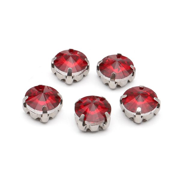 Хрустальные стразы в цапах круглой формы, красный 8 мм, 10 шт. Astra&Craft, РЦ008НН8