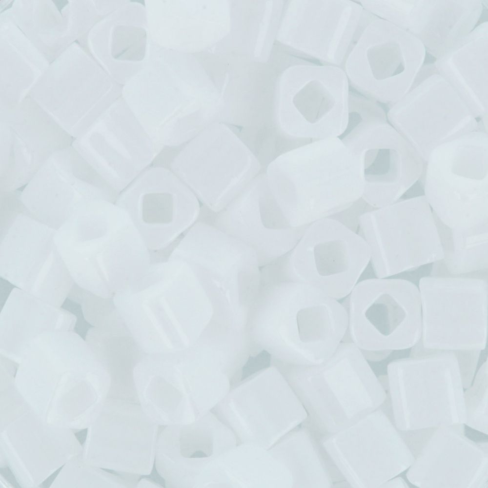 Бисер Toho Cube 1 (3 мм), 25 г (5х5 г), 0041 белый