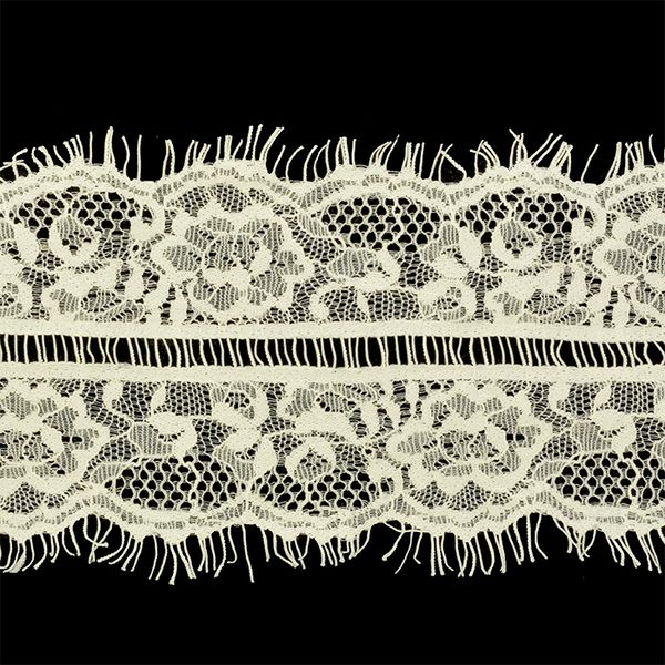 Кружево шантильи (реснички) 120 мм, цв.102 айвори уп.30м (по 3м), Kruzhevo