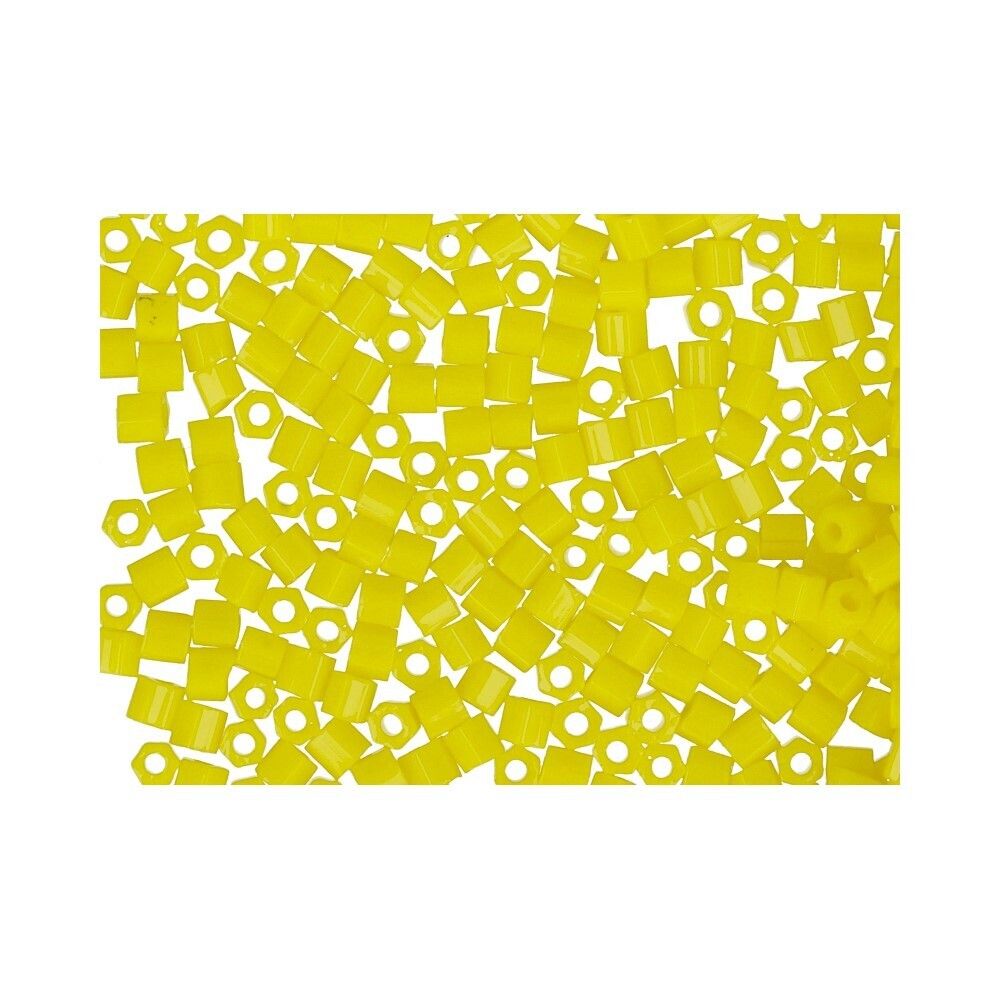 Бисер Toho 11/0 Hexagon 3 (2.2 мм), 500 г, 0042 лимонный