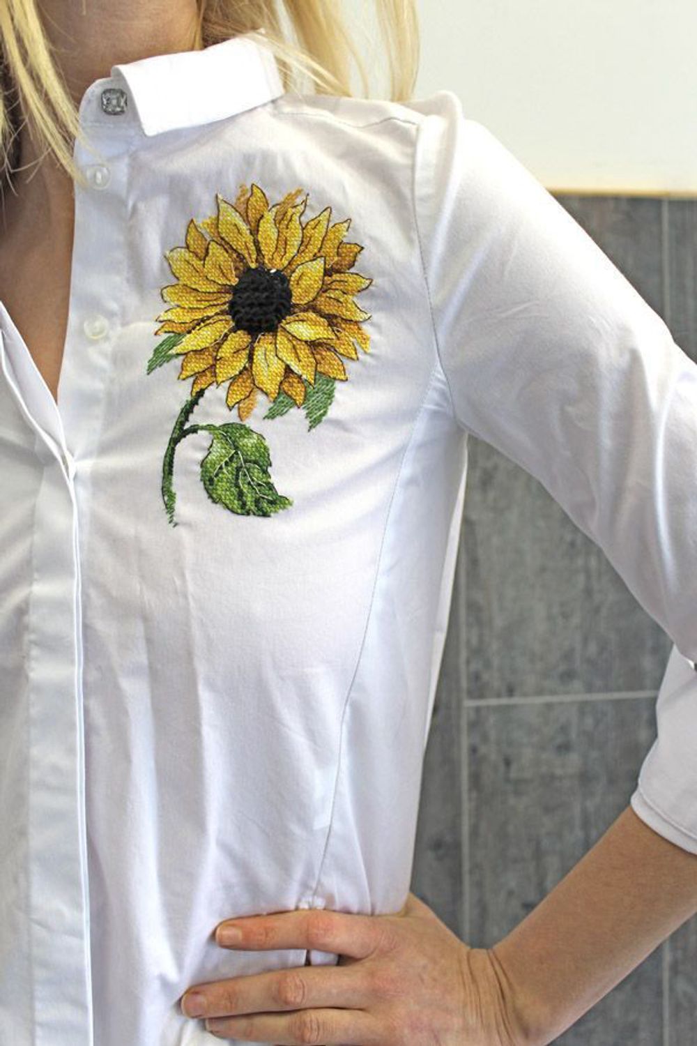 Набор для вышивания нитками МП Студия (Жар-птица), вышивка на одежде Цветок солнца, 15х10 см