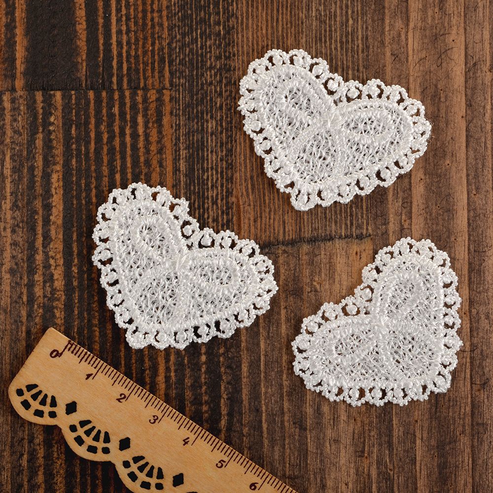 Пришивная кружевная аппликация Сердце с бантиком 5.5 см, уп.50 шт, диз.3014, Kruzhevo