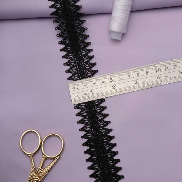 Кружево гипюр (плетёное) 35 мм / 13.7 метров, черный, 3AR1308