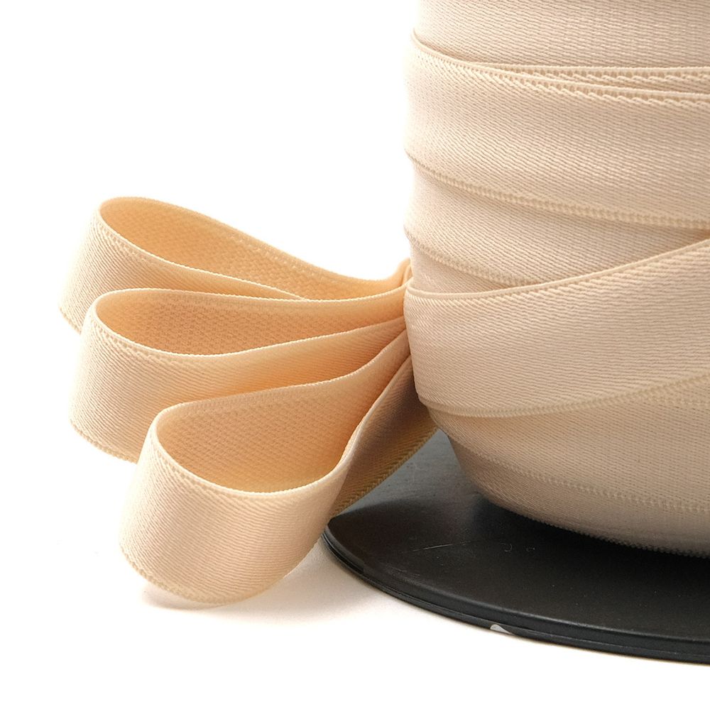 Резинка бельевая (бретелечная) матовая 15.0 мм / 50 метров, бежевый, ML177.015