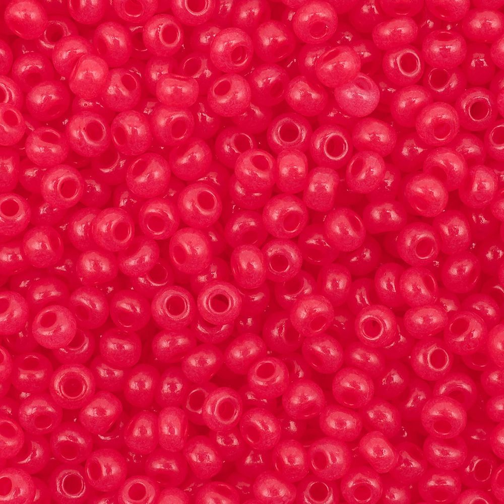 Бисер Preciosa 10/0 (2.3 мм), 500 г, эффект алебастра, круг.отв., (17897) 331-19001-10/0