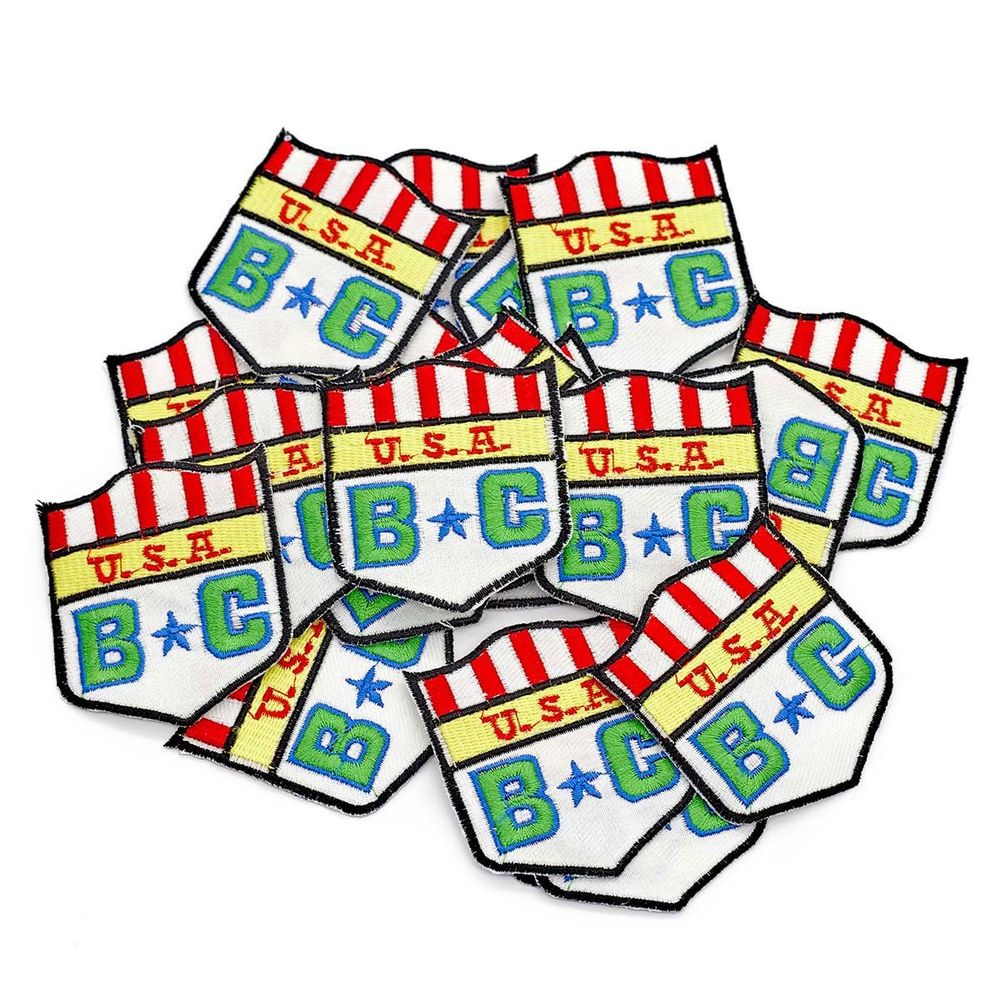 Термоаппликация вышитая U.S.A 6,5х5,5см (20 шт) (1 белый/черный/красный), FS6457