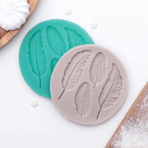 Молд 9х8,6х0,8 см, Перышко цвет микс