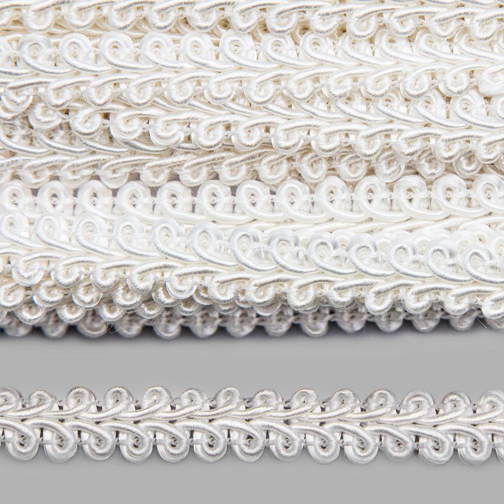 Тесьма отделочная 10 мм / 25 метров