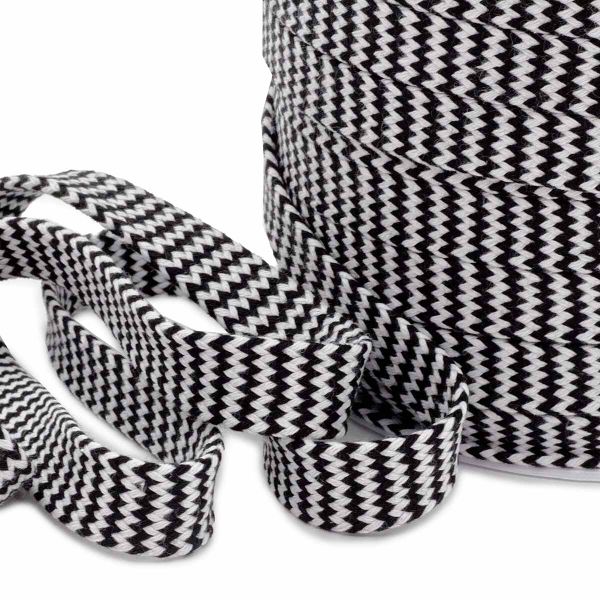 Шнур плоский плетеный х/б ⌀15.0 мм / 75 метров, чер/бел зигзаг, 07-4300/01(02/04)