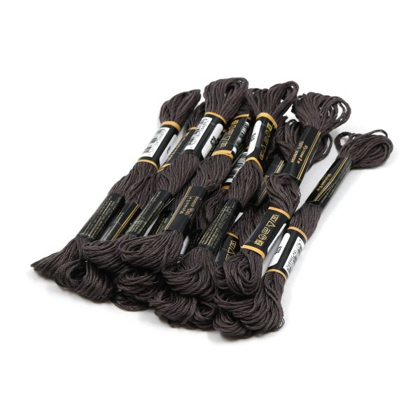 Мулине Bestex, цв.676, 24 мотка по 8 метров