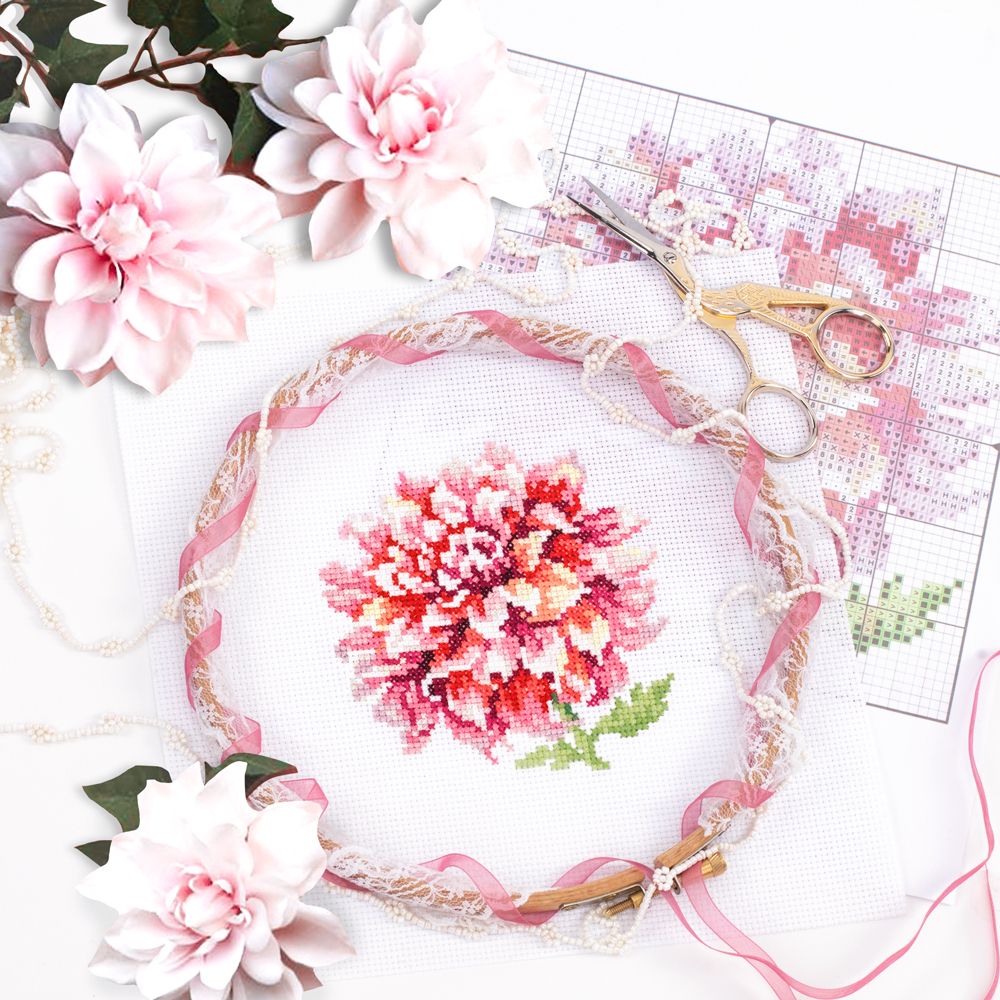 Набор для вышивания нитками Чудесная игла, Георгин 11х11 см