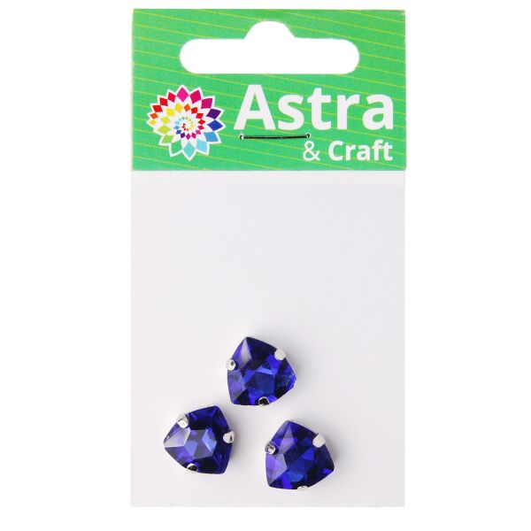 Хрустальные стразы в цапах треугольные (серебро) сапфир 12мм, 3 штук Astra&Craft, ТЦ011НН12