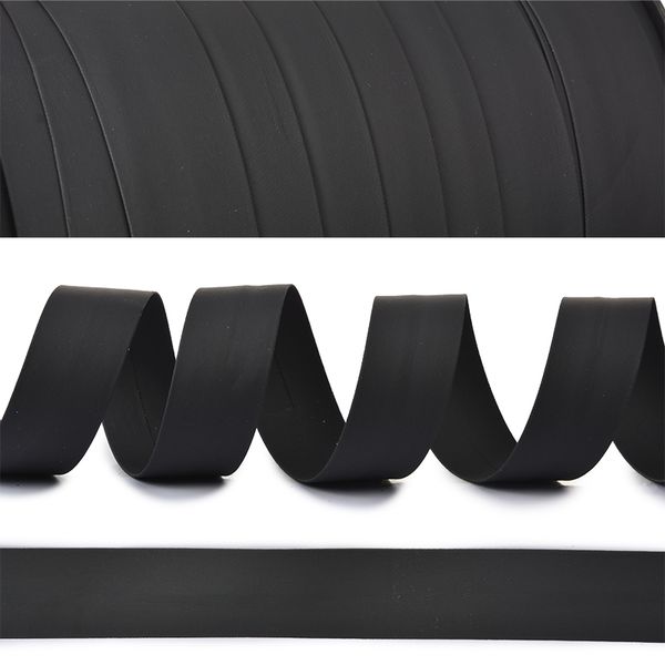 Косая бейка кожзам матовая 25 мм / 50 метров, черный