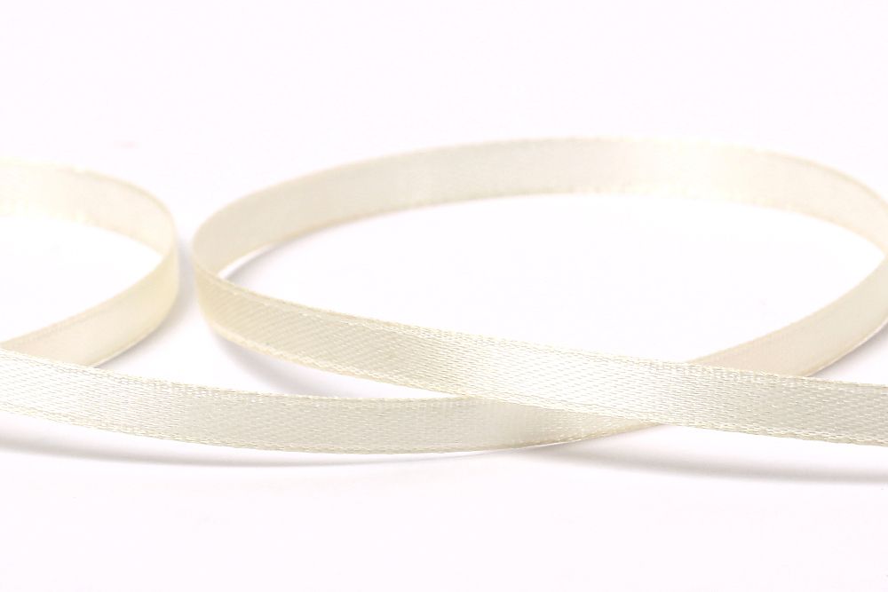 Лента атласная 1-сторонняя 6.0 мм / 33±2 метра, 075 кремовый, Gamma