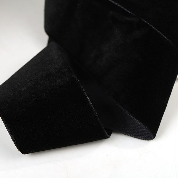 Лента бархатная (тесьма) 38.0 мм / 22.86±1 метров, арт.38VR03 нейлон цв.черный