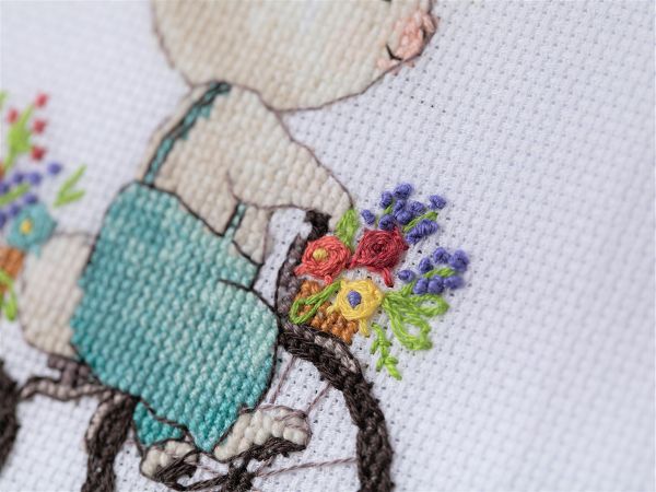 Набор для вышивания нитками Klart, Зайка на велосипеде, 15.5х12 см