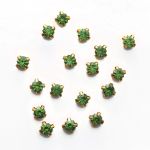 Хрустальные стразы в цапах круглые (золото) зеленый 6х6мм, 20 шт/упак Astra&Craft, ЗЦ015НН66