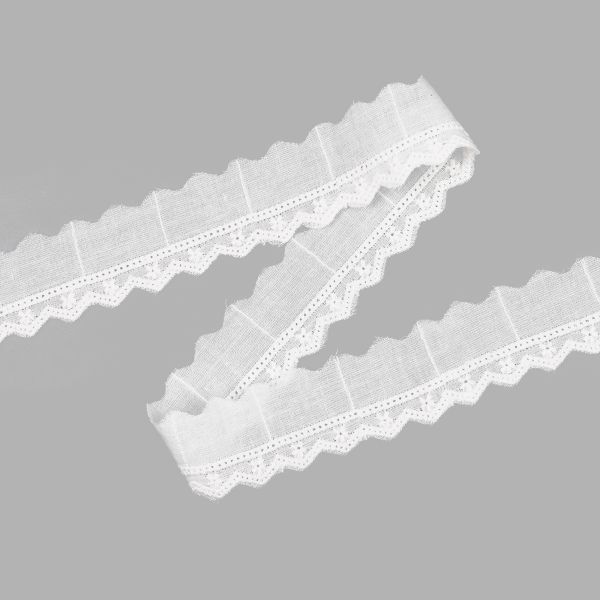 Кружево шитьё х/б 27 мм / 3.4 метра, цвет белоснежный