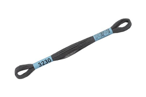 Мулине Gamma 100% хлопок, цв.3230 т.серый, 24 мотка по 8 метров