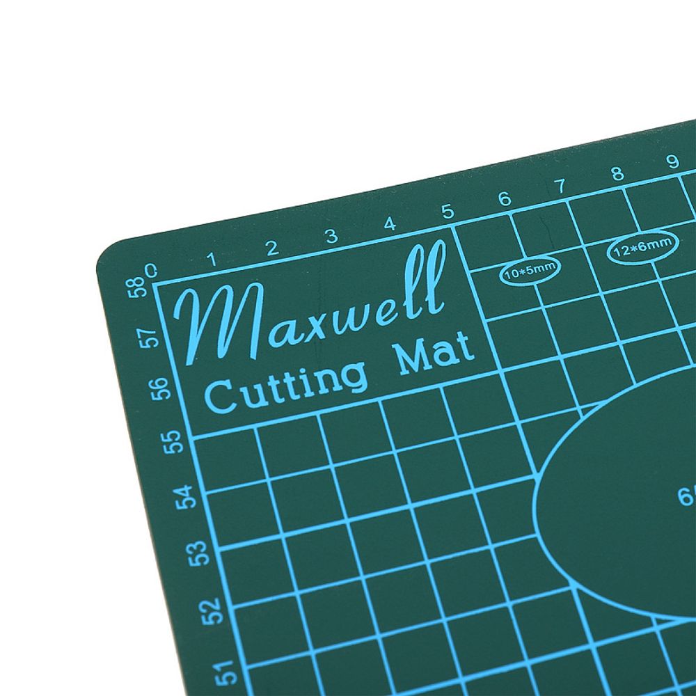 Коврик раскройный для пэчворка А1 60х90 см, 3 мм двухсторонний трехслойный