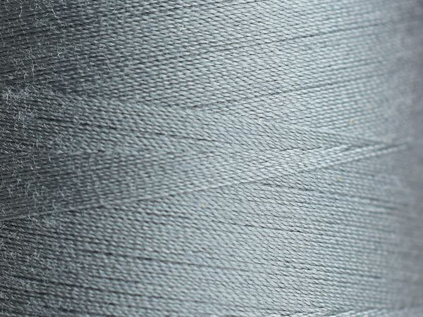 Нитки для машинной стежки Madeira Aeroquilt №40, 2750 м, цв. 8111, 9130B, 1 катушка