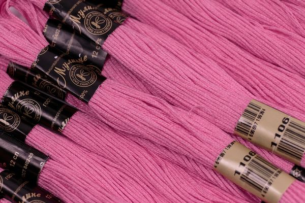 Мулине Ideal ТВ, 24 мотка по 8 метров, цв. 218