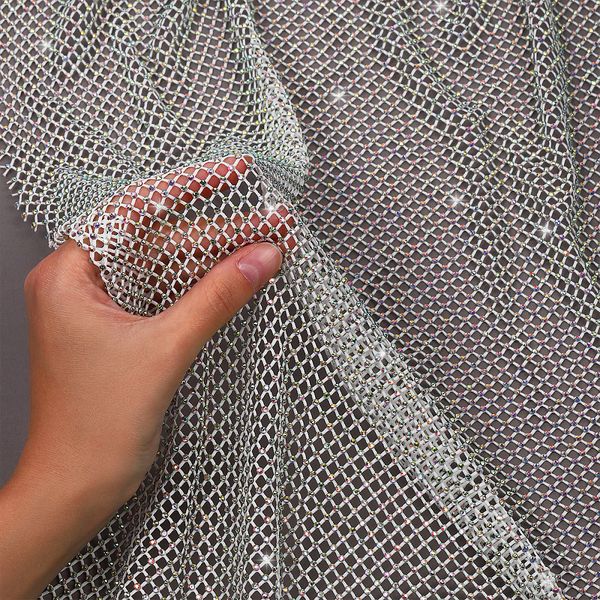 Сетка бельевая со стразами 100 г/м², шир.140 см / 13.71 метра, 2025 цв.1 белый /2025.01/