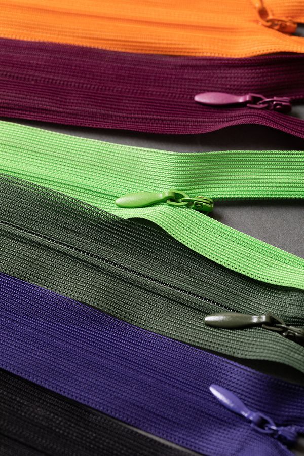 Молния потайная (скрытая) Т3 (3 мм) 1 зам., н/раз., 20 см, пластик, 193 св.бирюзовый, G013P Gamma, 10 шт