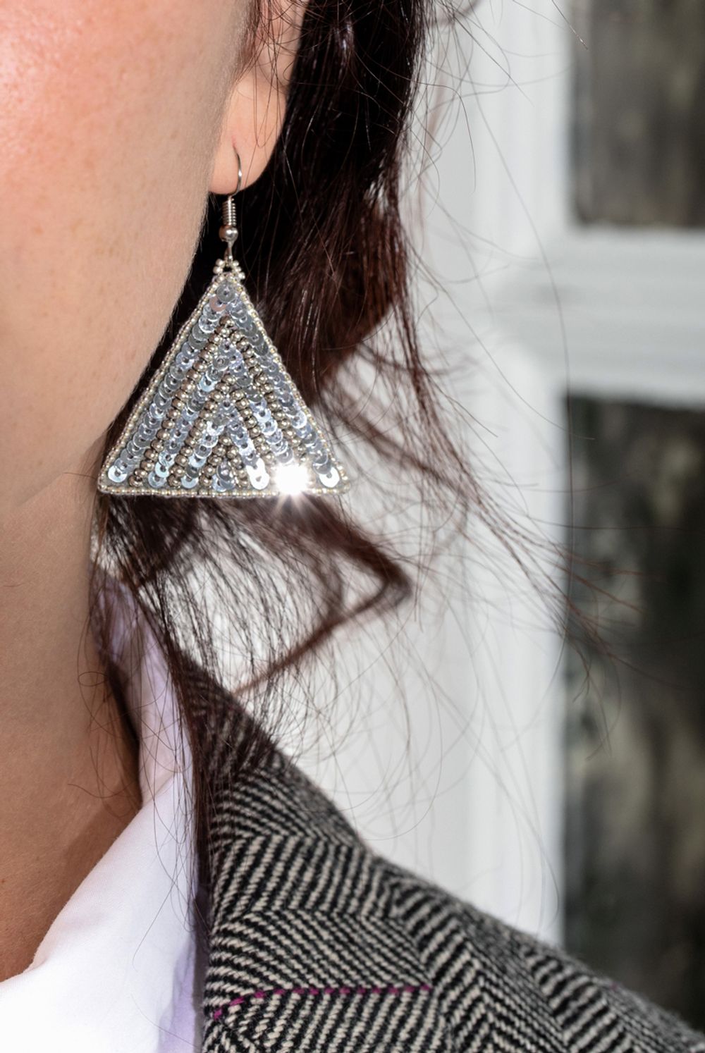 Набор для вышивания бисером Klart, Серьги треугольные. Серебряный орнамент, 4х3.5 см