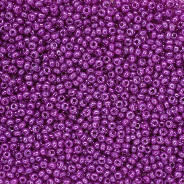 Бисер Preciosa 10/0 (2.3 мм), 100 г (5х20 г), алебастр с блест.покрытием и цв. центром, круг.отв.