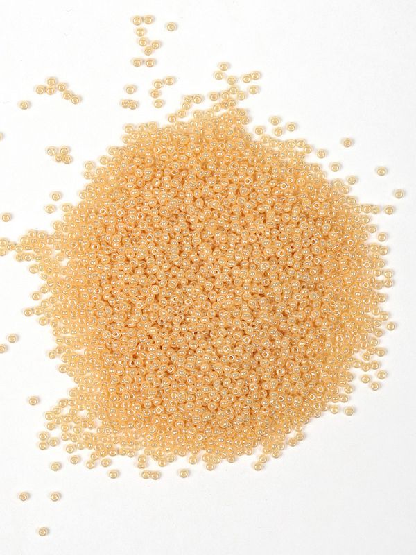 Бисер Preciosa 10/0 (2.3 мм), 50 г, Shell цв. 47185/331-19001