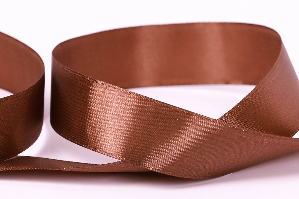 Лента атласная 1-сторонняя 25.0 мм / 33±2 метра, 031 т-коричневый, Gamma